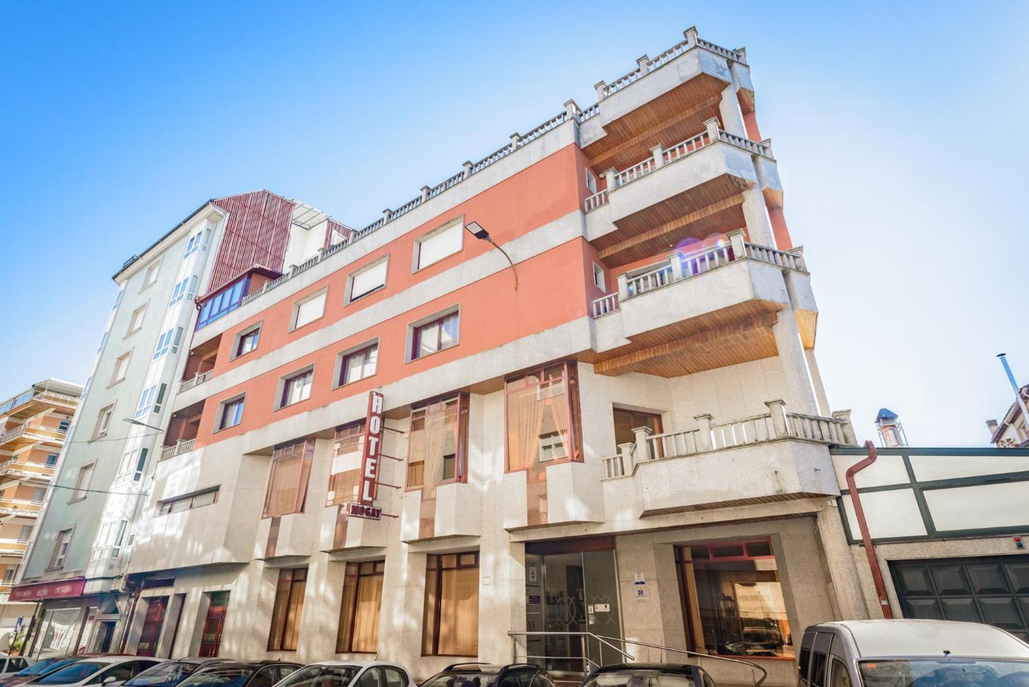 Hotel Mogay Chantada Bagian luar foto